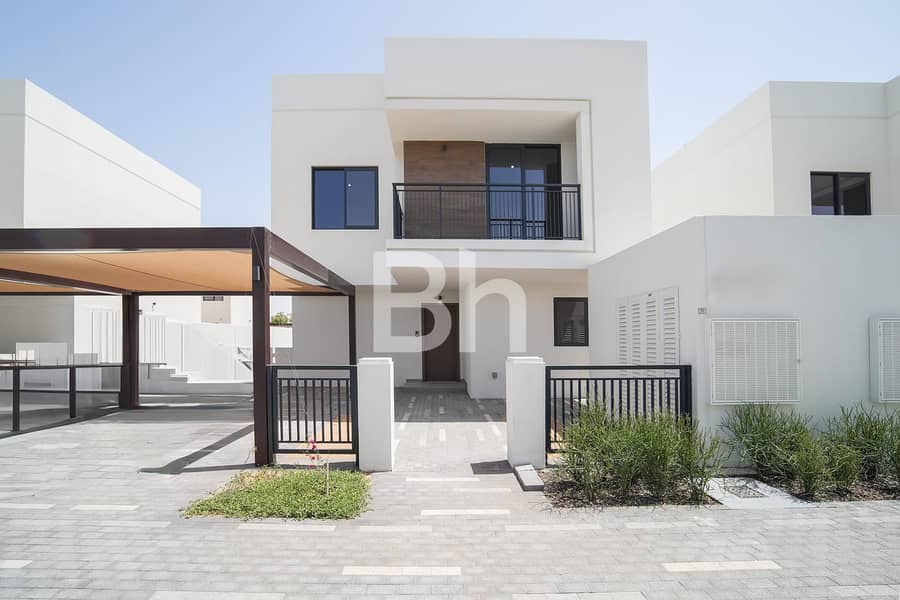 位于雅斯岛，诺亚-维瓦 4 卧室的别墅 220000 AED - 11035642
