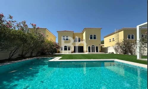3 Bedroom Villa for Rent in Jumeirah Park, Dubai - Spacious | 3BR with garden | Close to park