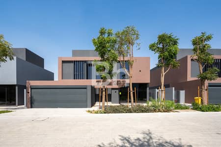 5 Bedroom Villa for Sale in Tilal City, Sharjah - Freehold 5BR Villa | Prime Location | Smart Home