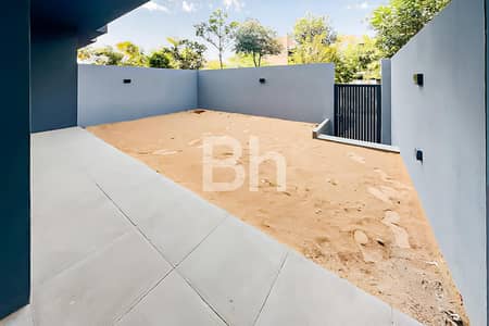 4 Bedroom Townhouse for Sale in Tilal City, Sharjah - Freehold | 4BR Townhouse | Partial Payment Needed