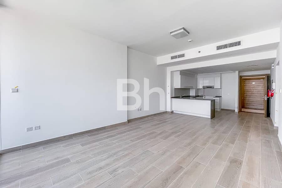 Exclusive | Vacant | Corner Unit | High Floor