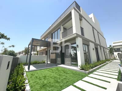 4 Bedroom Villa for Rent in Tilal Al Ghaf, Dubai - Single Row | Fully Landscaped | Upgraded