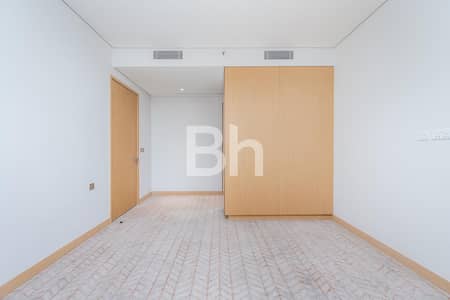 1 Bedroom Apartment for Rent in Downtown Dubai, Dubai - New Vida Dubaimall | Vacant | Modern Unit