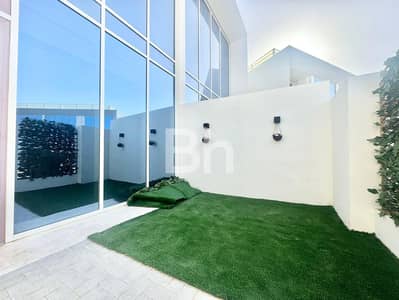 1 Bedroom Townhouse for Rent in Dubailand, Dubai - Landscaped | Blinds Fitted | White Goods Included
