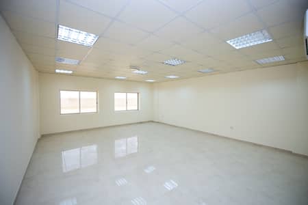 Office for Rent in Mussafah, Abu Dhabi - Office in Musafah -| No Commission -| up to 4 Payments