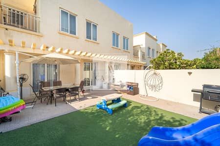 2 Bedroom Villa for Sale in The Springs, Dubai - Standard | Renovation Project | 2 beds + Study