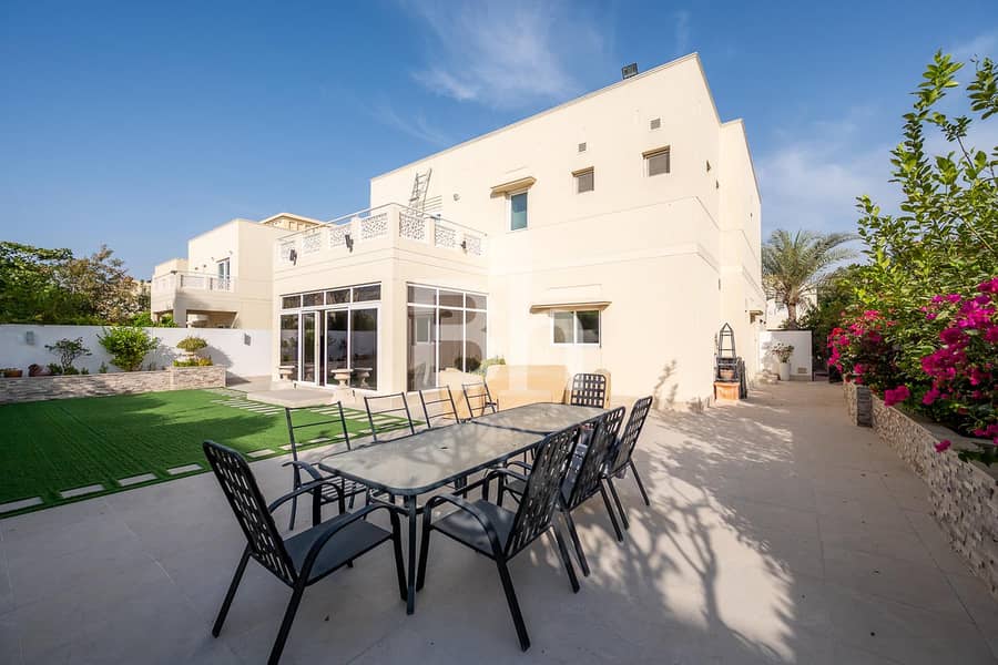 Вилла в Мидоуз,Медоуз 9, 4 cпальни, 460000 AED - 11661542 Вилла в Мидоуз,Медоуз 9, 4 cпальни, 460000 AED - 11661542