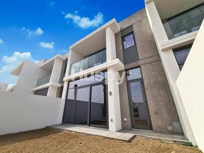 3 Bedroom Villa for Sale in Arabian Ranches 3, Dubai - Single Row | Close to Pool and Park | Vacant