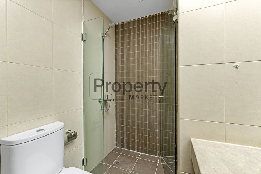 7 7ST04879. jpg