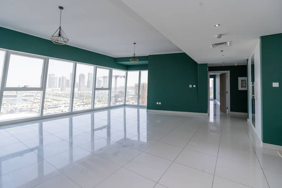 Huge Layout | Panoramic View | Vacant Soon Huge Layout | Panoramic View | Vacant Soon