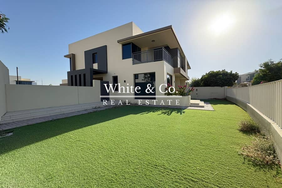 位于迪拜山庄,枫叶社区,枫叶1号公寓 5 卧室的联排别墅 7500000 AED - 11663869 位于迪拜山庄,枫叶社区,枫叶1号公寓 5 卧室的联排别墅 7500000 AED - 11663869