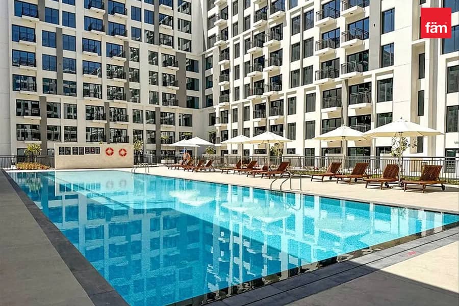 Studio | Vacant | Pool view | Fitted | High Floor Studio | Vacant | Pool view | Fitted | High Floor
