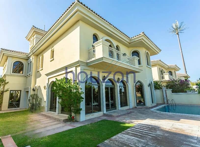 Beachfront 4BR | Vacant | Renovation | No Agents Beachfront 4BR | Vacant | Renovation | No Agents