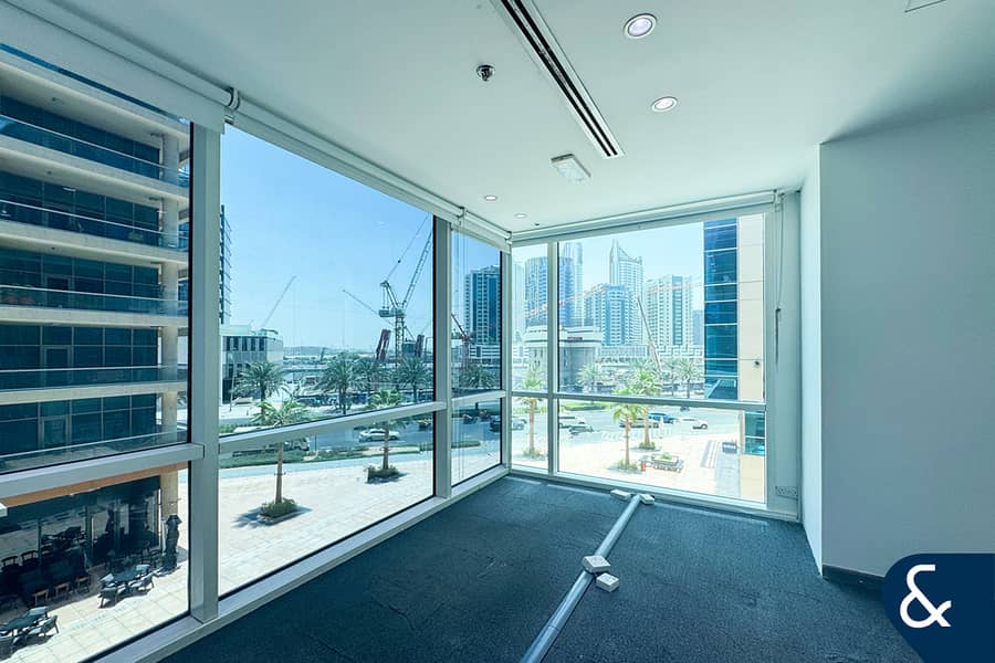 位于商业湾，海湾广场，海湾广场7号 的写字楼 14300000 AED - 11665073