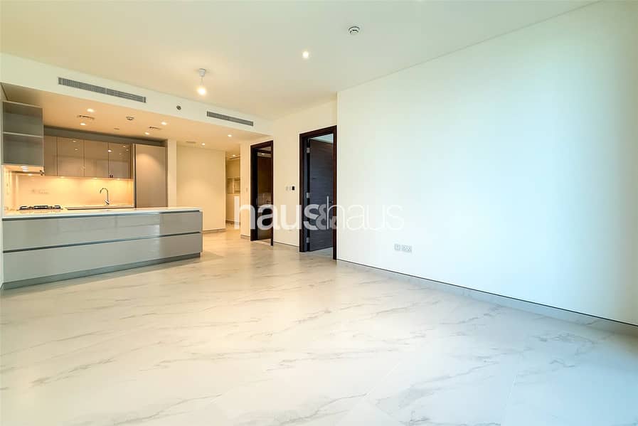 Unfurnished | High Floor | Multiple Cheque Options Unfurnished | High Floor | Multiple Cheque Options