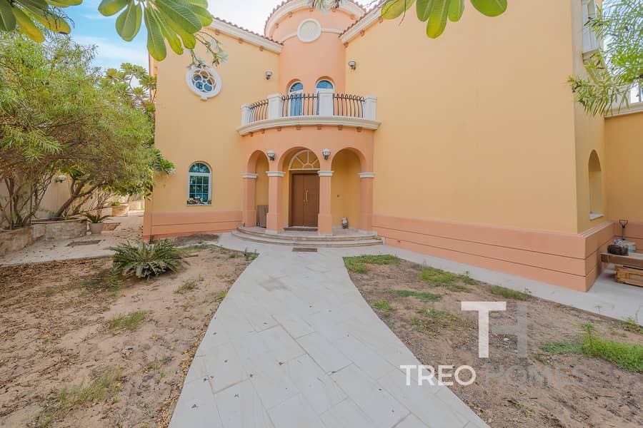 Prime Location | 5BR | New Pool | Exclusive Prime Location | 5BR | New Pool | Exclusive