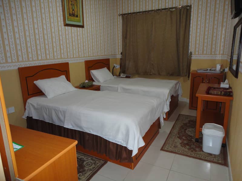 12 twin beds. JPG