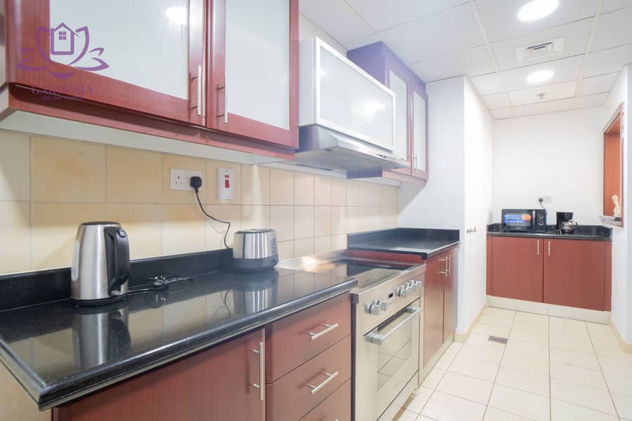 28 Kitchen 3. jpg