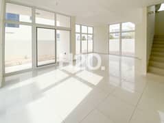 Near to Amenities | Single Row | Corner Unit