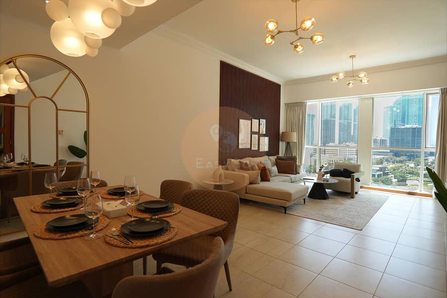 Spacious/ iconic location/ close to Metro Spacious/ iconic location/ close to Metro