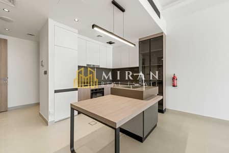 1 Bedroom Flat for Rent in Jumeirah Village Circle (JVC), Dubai - Luxury 1BR Apartment with Full Amenities | Walk to Circle Mall