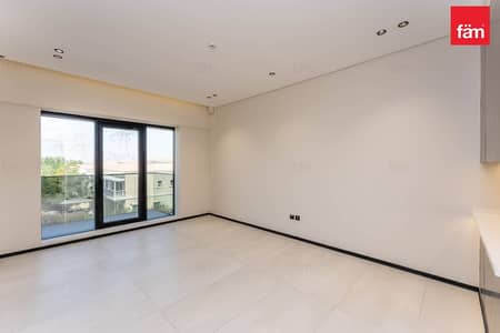 2 Bedroom Apartment for Sale in Jumeirah Village Triangle (JVT), Dubai - Study | Ready to Move | Vacant | Brand New