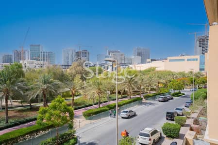 1 Bedroom Apartment for Sale in Jumeirah Village Circle (JVC), Dubai - Park View | Vacant on Transfer | Bright Layout