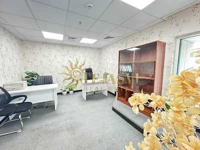 مکتب  للايجار في ديرة، دبي - 8180a5ac-93a7-48d0-a218-431a5ff138d5. jpg