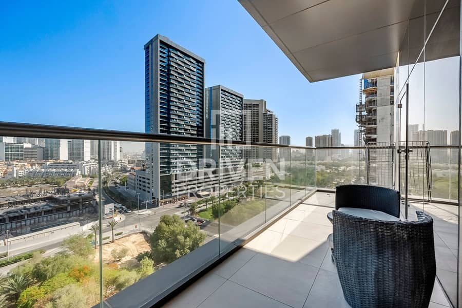 Vacant Apt | Fully Furnished with Park View Vacant Apt | Fully Furnished with Park View