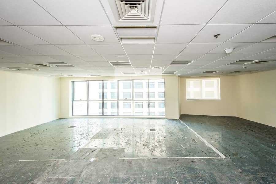 3 Semi fitted office for rent in Tameem