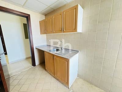 Smart Layout | Closed Kitchen | Bonus Storage