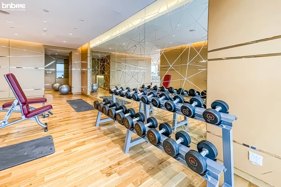 15 18Agym1. jpg