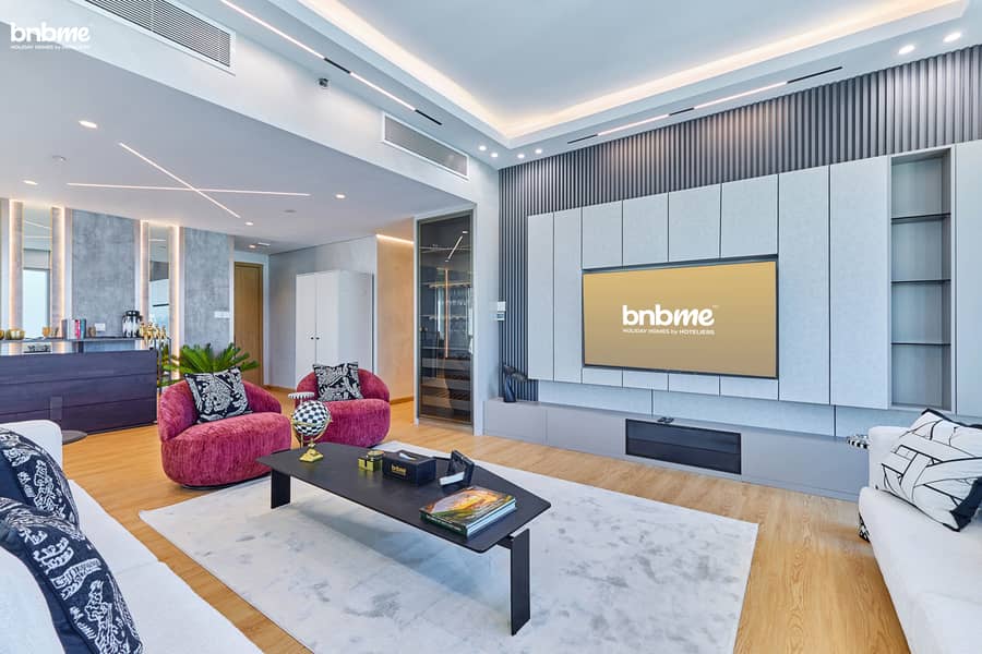 9 Living Room (4). jpg