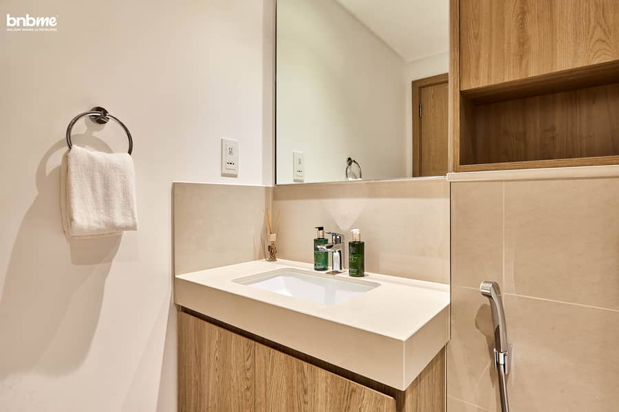 45 Washroom B (1). jpg