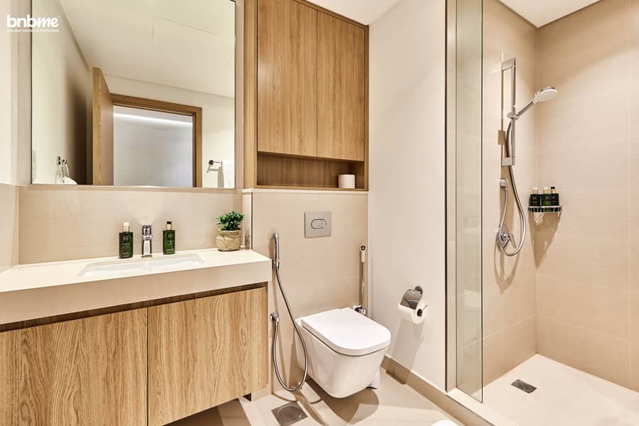 50 Washroom C. jpg