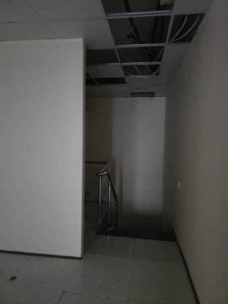 12 shop rolla 600 sqft khalfan al ansari building (11). jpg