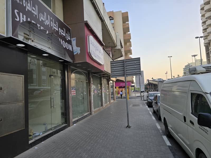 15 shop rolla 600 sqft khalfan al ansari building (1). jpg