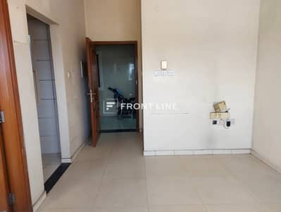 Studio for Rent in Bur Dubai, Dubai - WhatsApp Image 2025-05-16 at 14.28. 53. jpeg