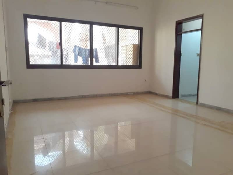 NO COMMISSION| 3,300 ONLY FOR SPACIOUS 1BHK NEAR BATEEN MALL