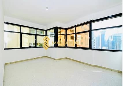 2 Cпальни Апартаменты в аренду в Аль Дана, Абу-Даби - fa2be9b4-3092-4dbc-a450-64acde9c51af. jpg