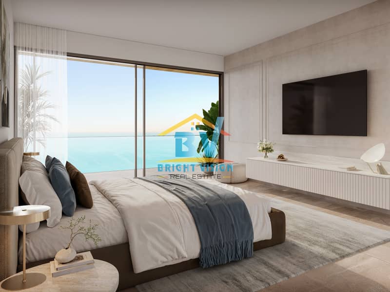 24 Sea La Vie_Penthouse_Master bedroom. jpg