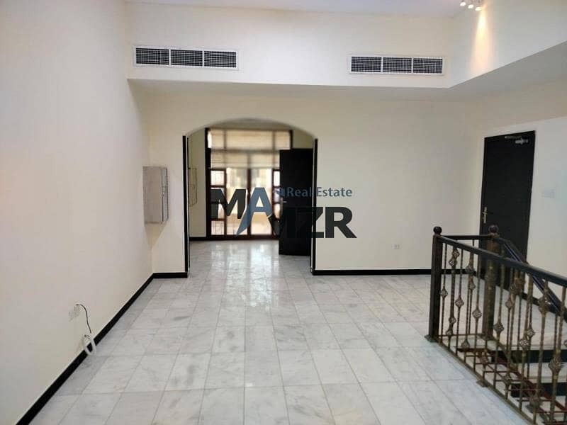 位于哈里发城 5 卧室的别墅 180000 AED - 11670842 位于哈里发城 5 卧室的别墅 180000 AED - 11670842