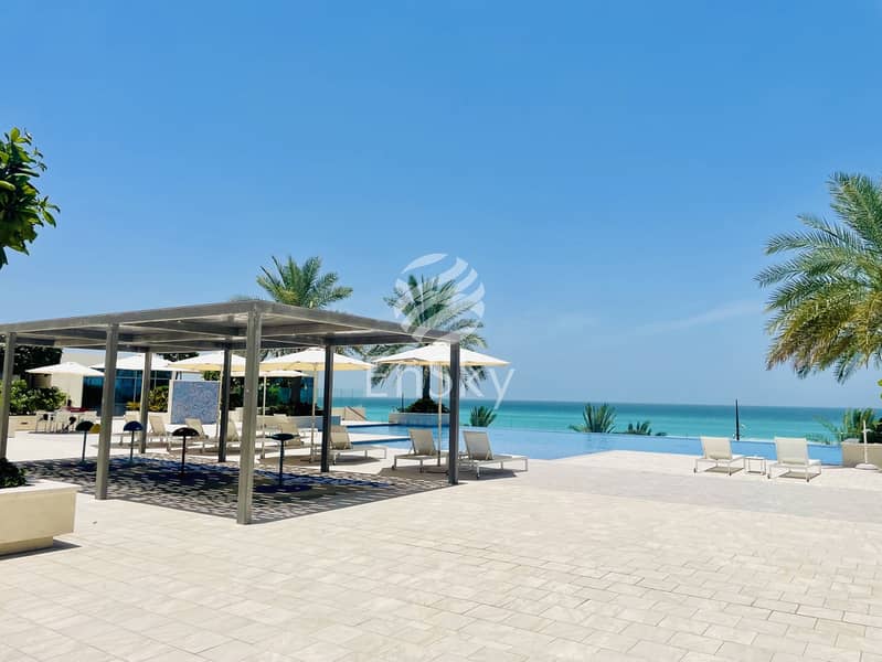 Sea View | Private Beach Access | 2Bed + Maid