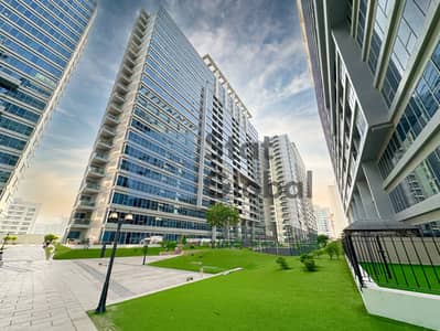 Studio for Rent in Dubai Land Residence Complex, Dubai - IMG_4160. JPG. jpg