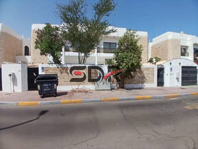 فیلا 4 غرف نوم للايجار في الخالدية، أبوظبي - WhatsApp Image 2025-05-16 at 13.45. 32. jpeg