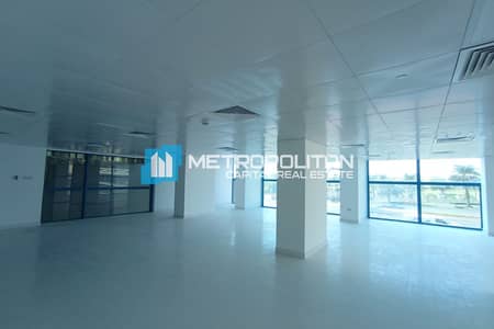 Showroom for Rent in Airport Street, Abu Dhabi - Fitted Show RoomIPrime LocationIMain Road|4Cheques