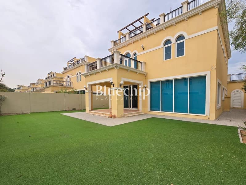 Вилла в Джумейра Парк,Дистрикт 9, 4 cпальни, 350000 AED - 11672687 Вилла в Джумейра Парк,Дистрикт 9, 4 cпальни, 350000 AED - 11672687