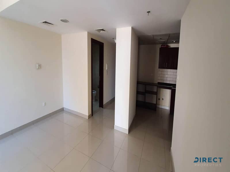 Great Location | Pool View | Vacant from 10th May Great Location | Pool View | Vacant from 10th May
