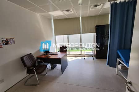 9 Cпальни Вилла Продажа в Аль Карама, Абу-Даби - Вилла в Аль Карама, 9 спален, 30000000 AED - 11673090
