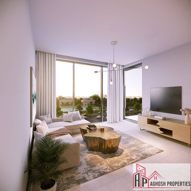 8 living room. jpg
